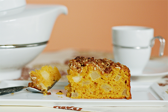 IMG_6720 Butternut squash–apple cake with ginger streusel Butternut squash–apple cake with ginger streusel