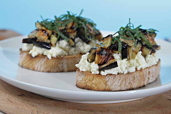 IMG_7327 Bruschetta with grilled eggplant L