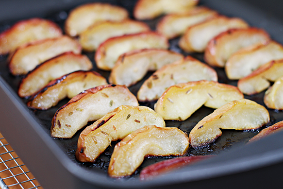 fennel-roasted apples