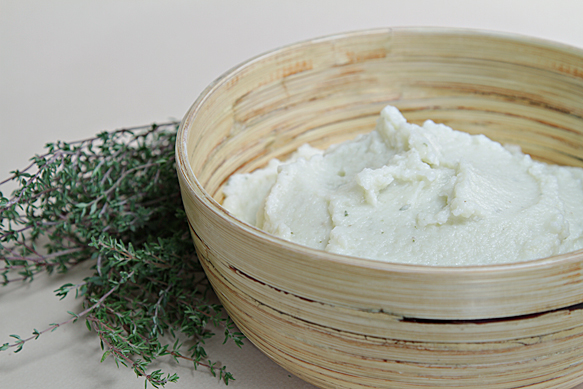 Cauliflower puree with parmesan and thyme