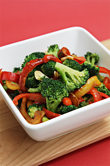 IMG_0156 Sautéed Broccoli with Yellow and Red Bell Peppers Sautéed Broccoli with Yellow and Red Bell Peppers